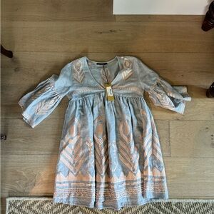 Elegant Gray and Cream Dress